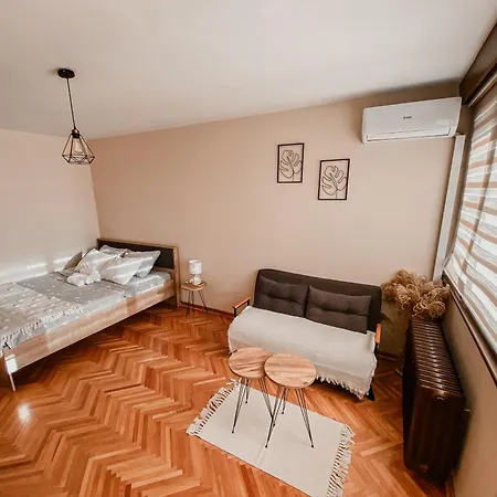 Manila Apartment