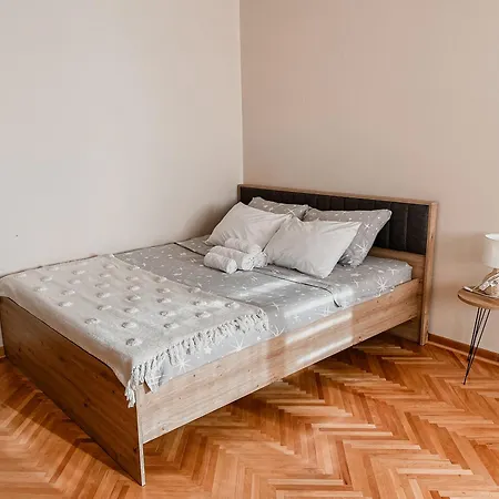 Manila Apartment